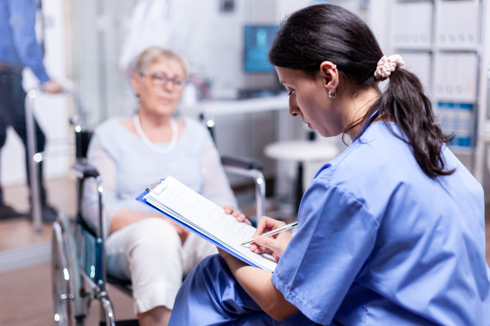 Modelo de atención integral de salud familiar y comunitaria, aspectos centrales en la gestión del modelo de atención integral de salud